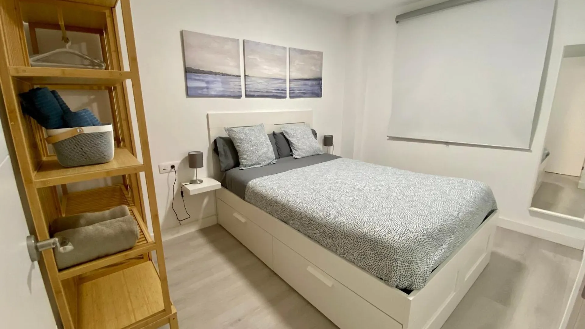 Apartment Las Arenas De La Carihuela Torremolinos